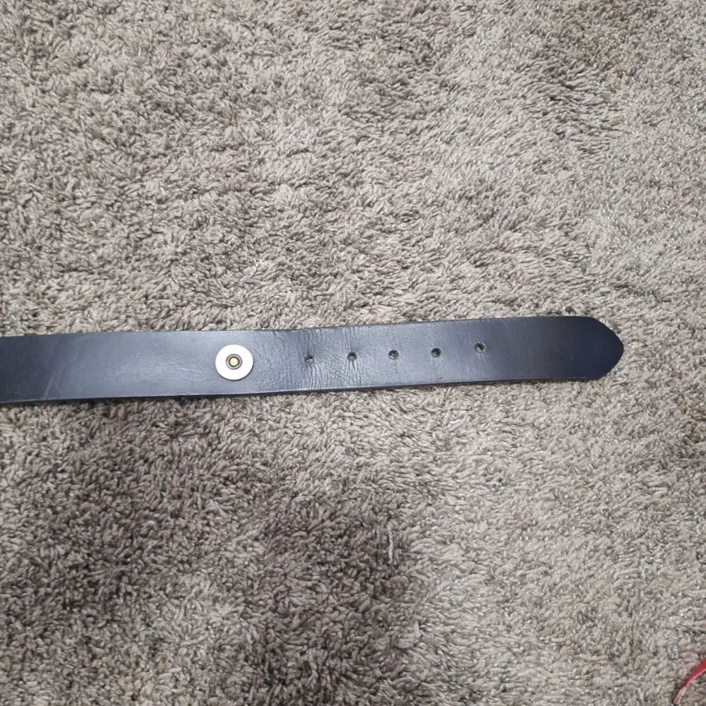 Remington Classic Black Leather Belt -Silver Buckle Bullet Accents- Size 34